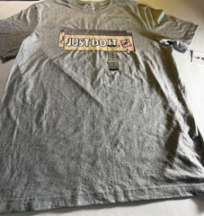 New Nike Just Do It Graphic T Shirt Mens Size Medium Gray Pixel Logo