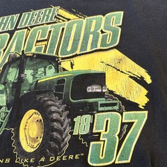 John Deere T-Shirt Men’s Sz XL Black Knit Crewneck “Nothing Runs Like A Deere”