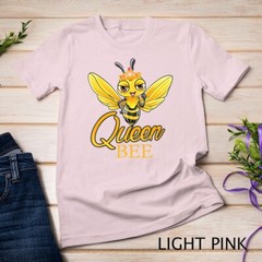 Queen Bee Crown Honey Bee Hive Gift T-Shirt Unisex T-shirt