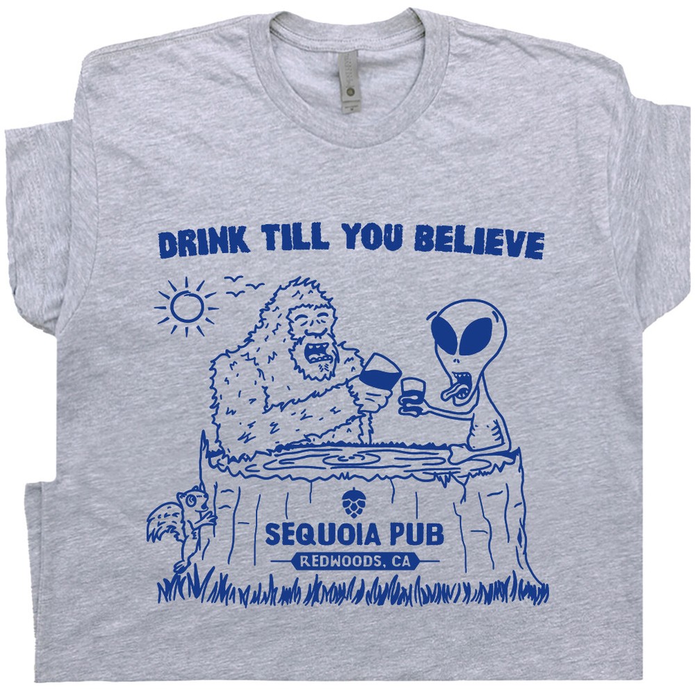Bigfoot Beer Shirt Cool Alien Shirt Vintage Bar Pub T Shirt Weird Cryptozoology