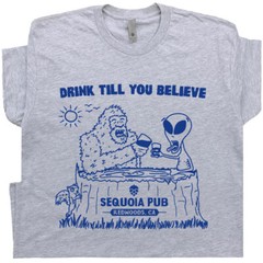 Bigfoot Beer Shirt Cool Alien Shirt Vintage Bar Pub T Shirt Weird Cryptozoology