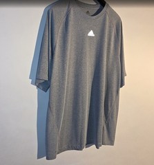 NWOTS ADIDAS Gray Climate Tee Shirt Crew Neck Gym Athletic Dri-Fit Size 2XL