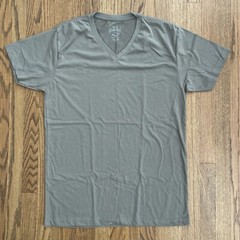True Classic Premium Quality * V NECK * Tee T Shirt Mens MILITARY BEIGE MEDIUM M