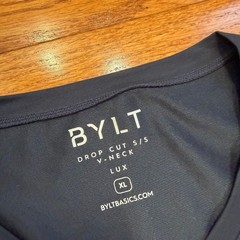 New BYLT Premium Drop Cut Lux V-Neck Shirt Mens XL Navy Blue Tee Short Sleeve