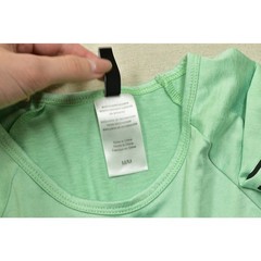 Spyder Men’s Size Medium Green Long Sleeve Active Performance Sun Shirt Tee