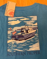 NWT Southern Proper Mens Malibu Blue Lightweight Tee with Boating Scene, M