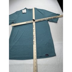 Patagonia Men’s Capilene Cool Daily Shirt Wetland Blue Small NWT *hole See Photo
