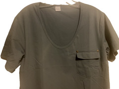 Men’s Gray Stretch Deep Scoop Neck T-Shirt Flap Pocket Boxy FIt Size Small NWOT