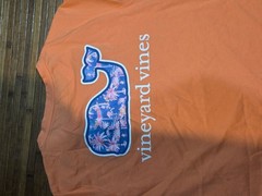 Vineyard Vines T-Shirt Mens M Orange Pocket Whale Logo Graphic Crewneck Cotton
