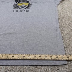 DC Nuthouse Ride or Abide Graphic T-Shirt Mens Medium Gray (see photo for flaw)