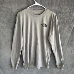 The North Face Shirt Men Medium Gray Long Sleeve Logo Outdoor Casual Tee