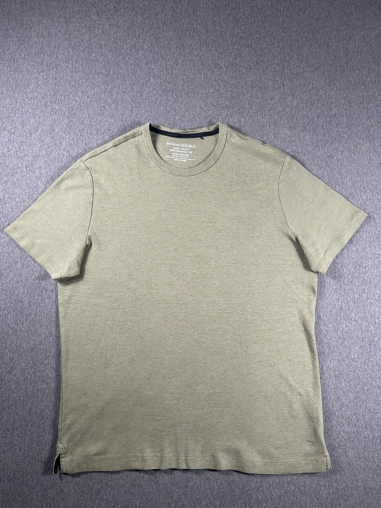 Banana Republic LuxeTouch Performance Tee inSage Green