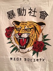 Riot Society Tiger Rose Long Sleeve Graphic Shirt Size XLarge