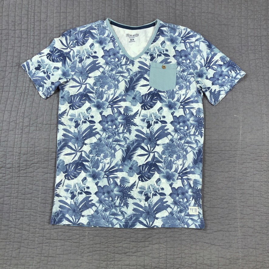 Fresh Brand Shirt Men Medium Blue Hawaiian Tropical Floral Beach Surf Cotton Tee