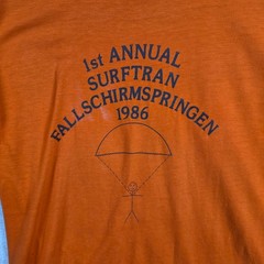 SCREEN STARS T-Shirt Men’s XL Orange 1986 Parachuting Crew Neck Surftran