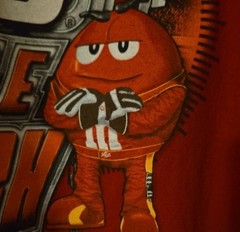 Kyle Busch 2015 Vintage Graphic Shirt NASCAR M&M’s Y2K, Size XL