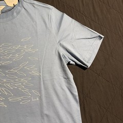 SEASALT SIZE L Mens School Of Fish T-Shirt Light Blue.