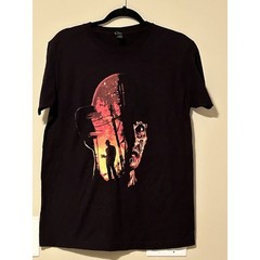 Nightmare On Elm Street Unisex T-Shirt – Freddy Silhouette and Fiery Face Sz M