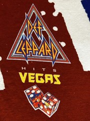 Def Leppard Shirt Mens Small Union Jack Las Vegas Flag Graphic Band Rock Concert