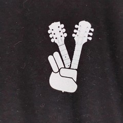 Gildan Legends of Rock Music Shirt Men L Guitar Peace 60s 70s 80s 90s