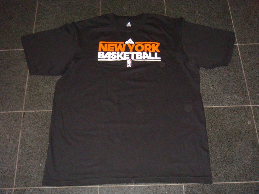 NBA Knicks Adidas Black Short Sleeve Tee Shirt XL