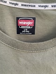Wrangler Workwear Mens L Tan Heavyweight Long Sleeve Pocket Tee Shirt