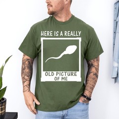 Here Is A Really Old Picture Of Me Funny Retro Graphic Unisex T-Shirt