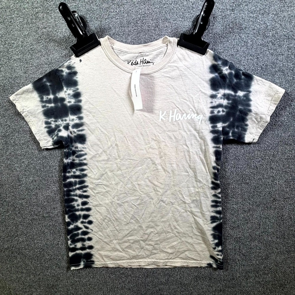 NEW Urban Outfitters Ripple T-Shirt Men’s M Gray Cotton Keith Haring Casual NWT