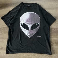 Vintage 1995 Fashion Victim Alien T Shirt Size XL Big Alien Head Single Stitch