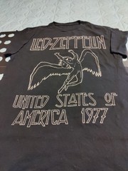 Men’s Led-Zeppflein United Staes of America 1977 Graphic T-Shirt Black M