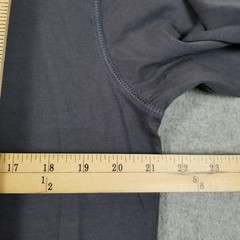 NEW Roundtree & Yorke T Shirt Men’s Medium M Gray Long Sleeves Crewneck Stretch