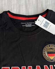 Tommy Hilfiger Germany Men’s XL T-shirt Patches/Embroider New With Tags (23×29)