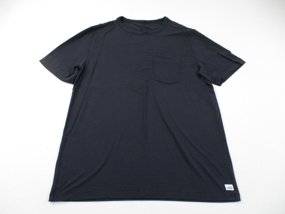 Vuori Men’s Shirt Size Large Blue Crew Neck Athletic Gym Striped Stretch