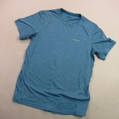 Patagonia Shirt Mens Medium Blue Short Sleeve Crew Neck Casual Outdoors