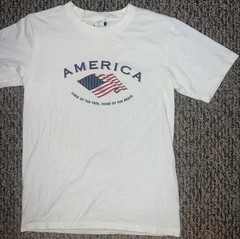 PBX Basics America Land of the Free Home of the Brave White T-Shirt Size S Flaw!