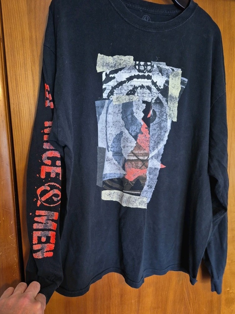 Vintage Of Mice And Men Earth Tour Long Sleeve T-Shirt Men 2XL Metal