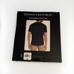 Banana Republic Men’s 3-Pack Essential V-Neck T-Shirts, Black, Size Large