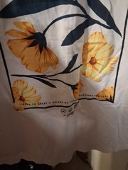Hollister Men’s M White Cotton Knit Crew Neck Double-Sided Flower Graphic Tee