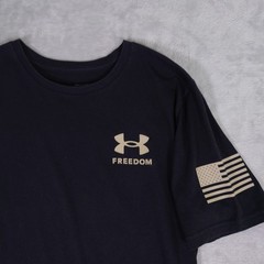 Under Armour Freedom USA Flag T-Shirt Mens S Camo Logo Short Sleeve Shirt Black