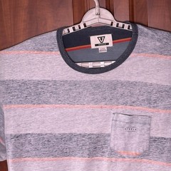 Vissla T Shirt Mens XL Gray Blue Stripe Short Sleeve Measures Medium Stretch