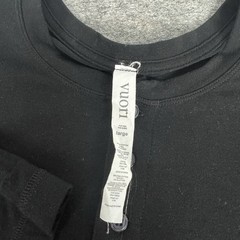 Vuori Henley T Shirt Mens Large Black Ever Short Sleeve 1/4 Button Cotton Blend
