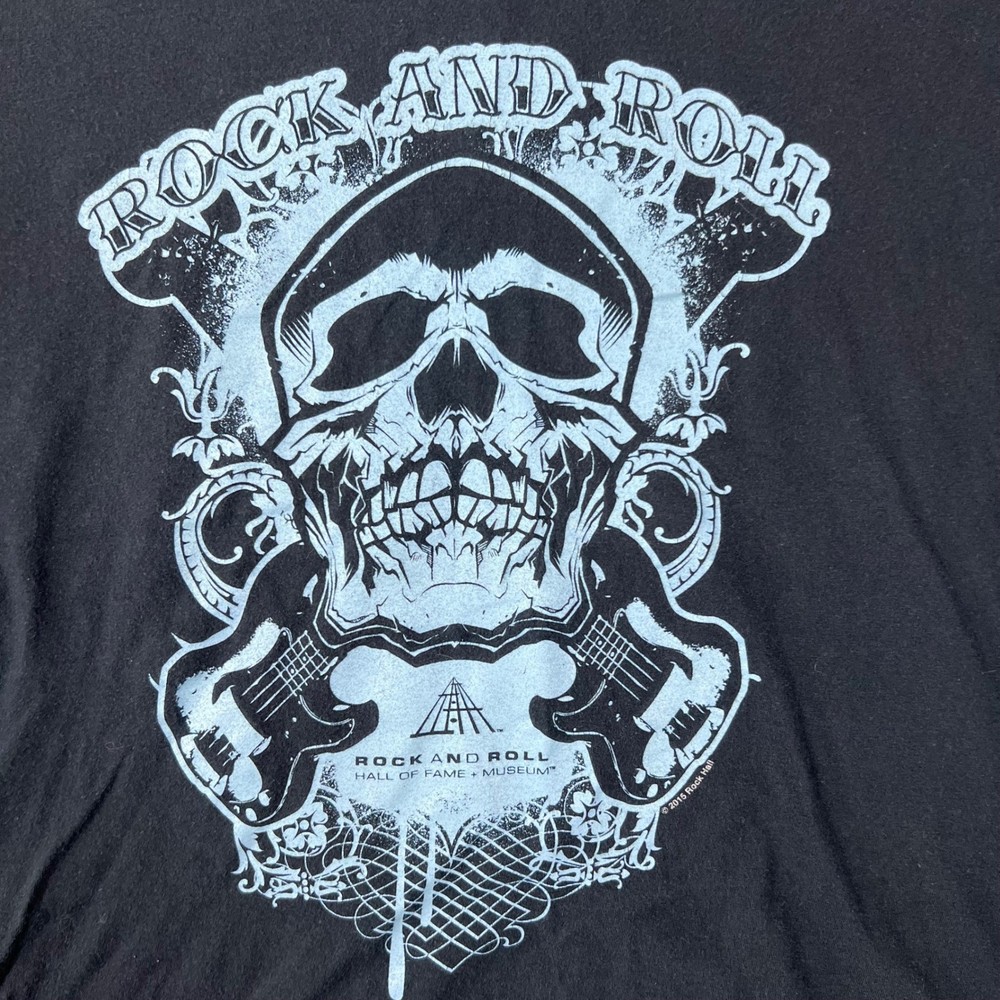 Rock and Roll Hall of Fame Graphic Tee Mens Medium Black Skull Guitar 2015