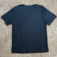 Vuori Strato Tech Tee Shirt Mens Size XL Navy Lightweight Stretch Crew Neck V126