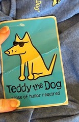 NWT When I Think About Books I Touch My Shelf Shirt XXL Teddy The Dog