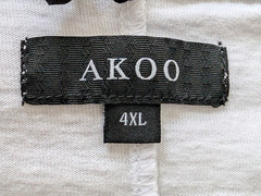 AKOO Men’s 4XL White Graphic T-Shirt NWT Shark Boat Print Short Sleeve Tee