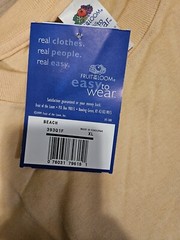 Vintage Fruit Of The Loom Easy To Wear Men’s T-Shirt Yellow Size XL NWT