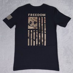 Under Armour Freedom USA Flag T-Shirt Mens S Camo Logo Short Sleeve Shirt Black