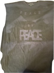 Tira holymoly Hand Designed And Peace Logo Shirts