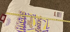 NWT Men’s Mitchell & Ness LA Lakers Sidewalk Sketch Off White T-Shirt Size M