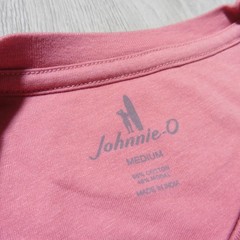 JOHNNIE O Mens M MEDIUM T SHIRT AMERICAN DREAM BANDANA PINK RED DALE 2.0 GOLF